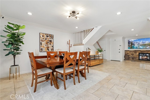 14 Black Oak, Irvine CA: https://media.crmls.org/medias/dbb8539d-420b-4007-841b-89b4bc70f565.jpg