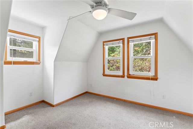 Detail Gallery Image 19 of 28 For 1176 Aleutian Dr, Lake Arrowhead,  CA 92352 - 3 Beds | 2/1 Baths