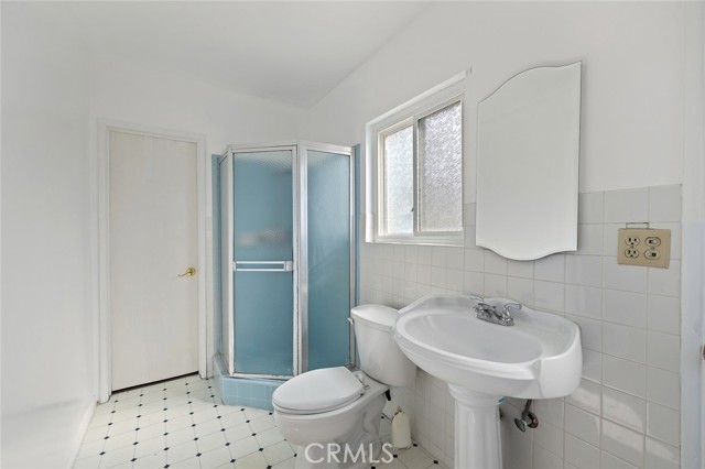 2058 Vancouver Avenue, Monterey Park CA: https://media.crmls.org/medias/dbb87d22-4f27-4249-a292-f864f06de091.jpg