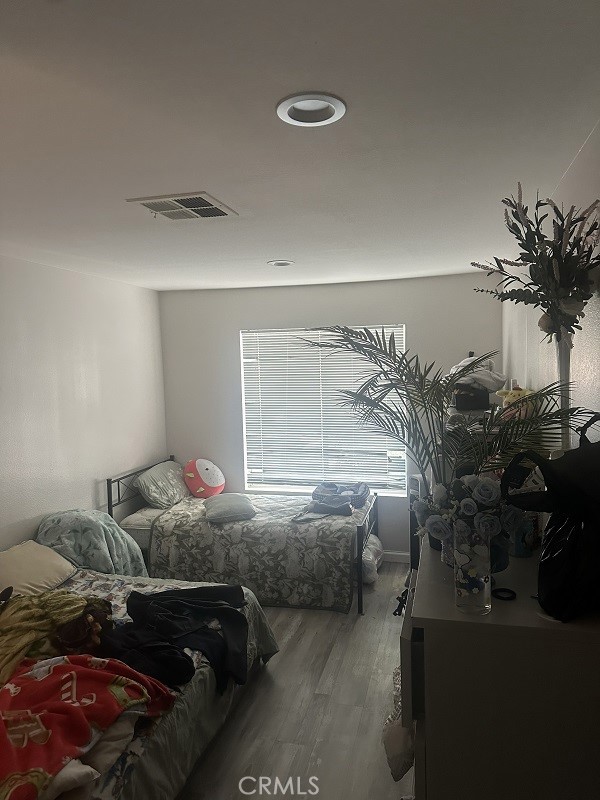 Detail Gallery Image 8 of 9 For 43525 Palos, Lancaster,  CA 93535 - 4 Beds | 2 Baths