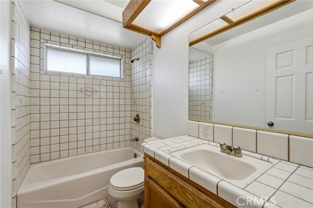 Detail Gallery Image 23 of 42 For 7321 Birch Ave, Rosamond,  CA 93560 - 4 Beds | 3 Baths