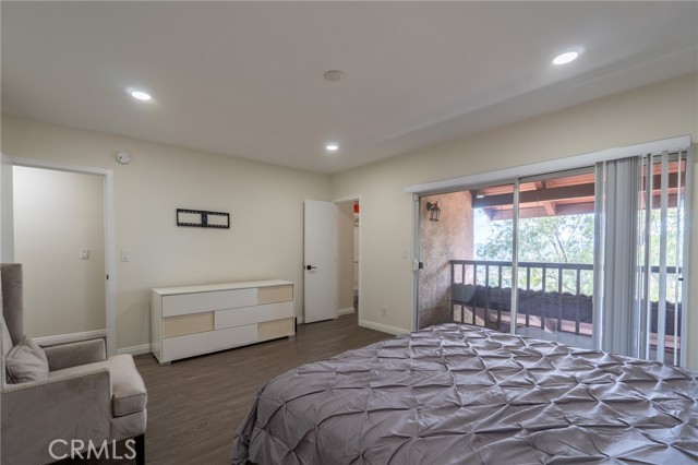 Detail Gallery Image 20 of 34 For 7757 via Rosa Maria, Burbank,  CA 91504 - 2 Beds | 3 Baths