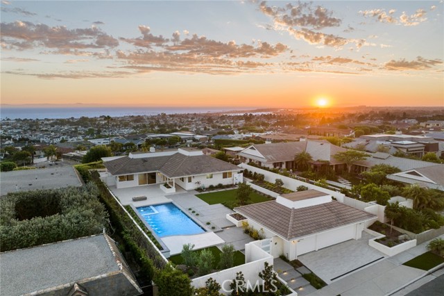 Detail Gallery Image 39 of 58 For 3601 Seabreeze Ln, Corona Del Mar,  CA 92625 - 4 Beds | 2/1 Baths