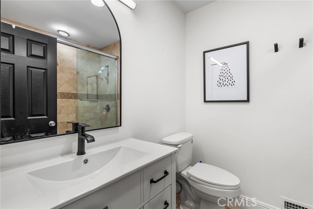 Detail Gallery Image 38 of 57 For 12348 Circula Panorama, North Tustin,  CA 92705 - 5 Beds | 3 Baths