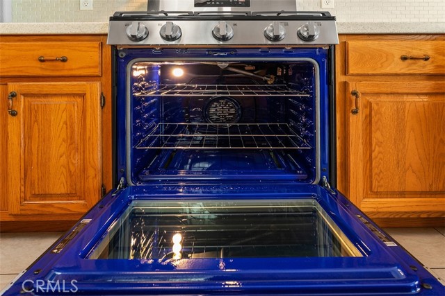 Image 13 of 39 For 8792 Grindlay