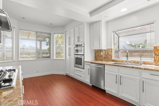 24276 Briones Drive, Laguna Niguel CA: https://media.crmls.org/medias/dbbe3a10-82fa-4546-bbed-ee4fe97c8360.jpg