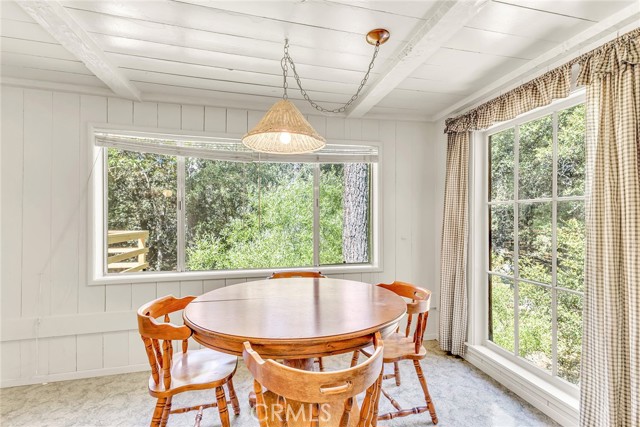 25405 Point Of Rocks Drive, Idyllwild CA: https://media.crmls.org/medias/dbbe5cf6-6315-4176-ba16-30648a9b4e97.jpg