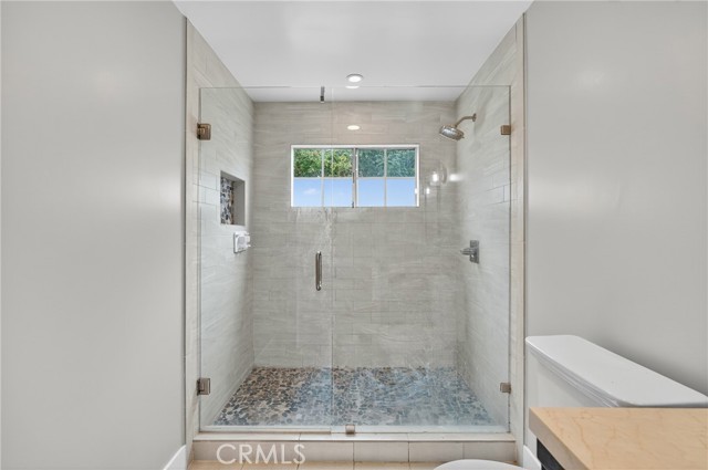 Rear Residence - Bathroom 3