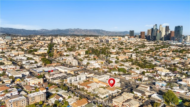 Detail Gallery Image 19 of 42 For 1425 W 18th St., Los Angeles,  CA 90006 - – Beds | – Baths