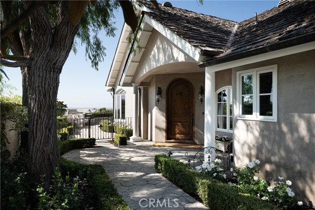 Detail Gallery Image 17 of 54 For 2001 Yacht Resolute, Newport Beach,  CA 92660 - 3 Beds | 2/1 Baths