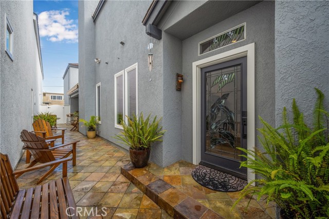 Image 10 of 72 For 1713 Electric Avenue