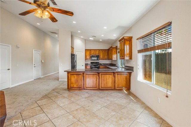 Detail Gallery Image 14 of 33 For 35265 Avenue C, Yucaipa,  CA 92399 - 3 Beds | 2 Baths