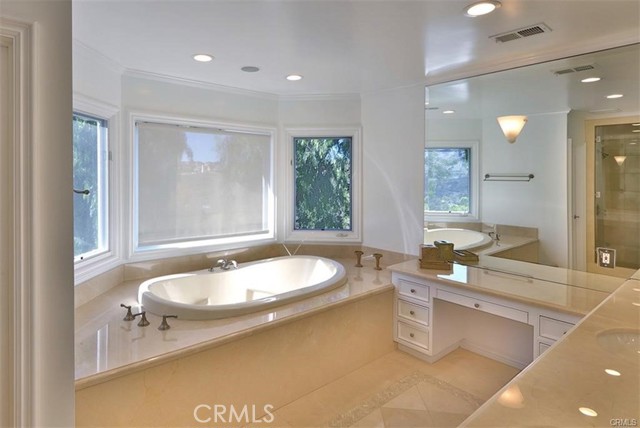 24944 JIM BRIDGER Road, Hidden Hills CA: https://media.crmls.org/medias/dbbf7a8e-a69f-4ea4-ae0a-d5b60efe3f34.jpg