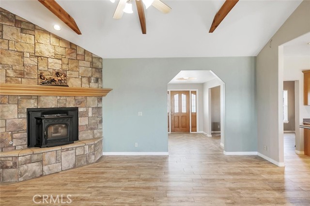 Detail Gallery Image 14 of 60 For 40028 25th, Palmdale,  CA 93551 - 4 Beds | 3 Baths