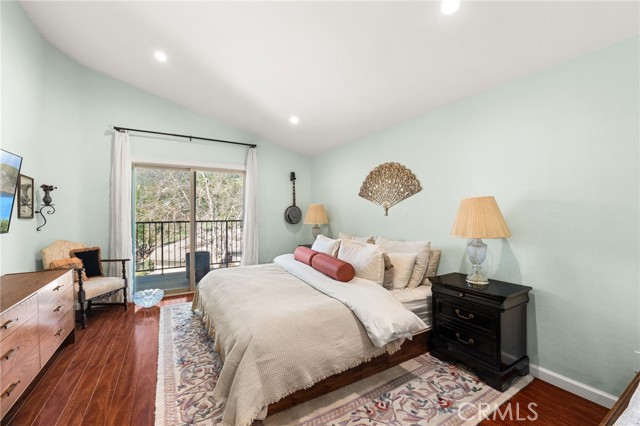 Detail Gallery Image 22 of 42 For 2411 E Greenview Dr, Glendora,  CA 91741 - 2 Beds | 2/1 Baths