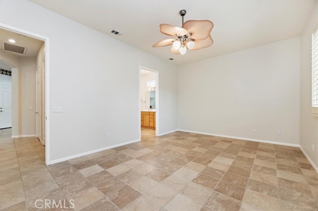 Detail Gallery Image 26 of 46 For 1592 Castle Pines Ln, Beaumont,  CA 92223 - 2 Beds | 2/1 Baths
