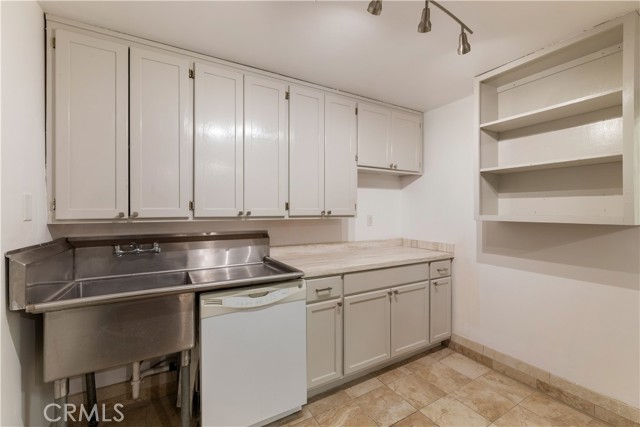 Kitchen area inside the one bedroom apartment.