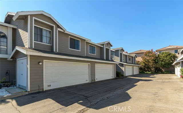 14200 Foothill Boulevard, 24 photo 2