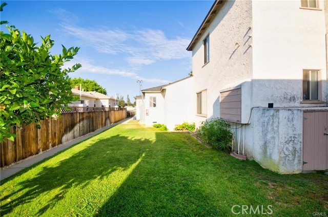 Detail Gallery Image 3 of 16 For 4747 Clark Ave, Long Beach,  CA 90808 - 1 Beds | 1 Baths