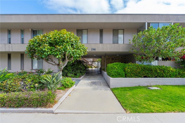 MLS# OC23143666