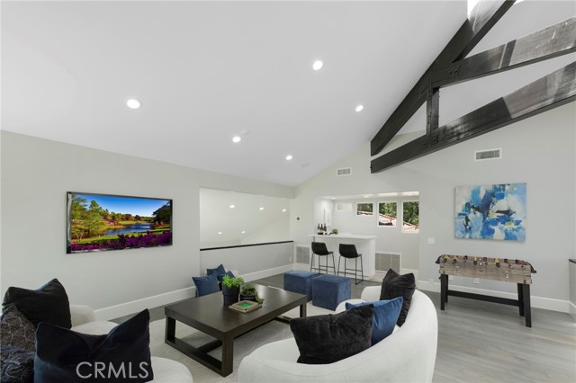 5081 Gateway Road, Rancho Cucamonga CA: https://media.crmls.org/medias/dbc3b035-8dd6-4044-a0a7-97bfcd3a4ef0.jpg