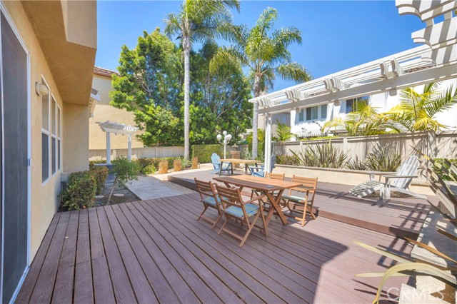 Detail Gallery Image 24 of 31 For 16826 Pembrook Ln, Huntington Beach,  CA 92649 - 4 Beds | 3 Baths