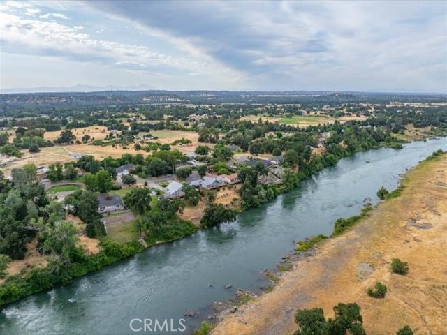 https://media.crmls.org/medias/dbc578e2-cbd4-4ffc-9eb8-f066185dac36.jpg?preset=X-Large