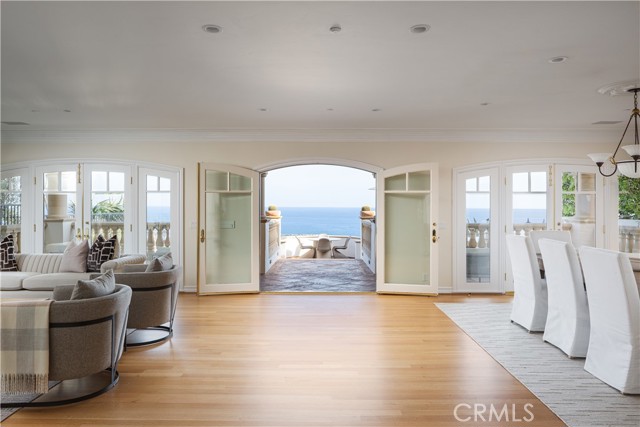 24352 Santa Clara Ave, Dana Point CA: https://media.crmls.org/medias/dbc5955b-4565-4dfd-b79e-7b428cfcf7ab.jpg