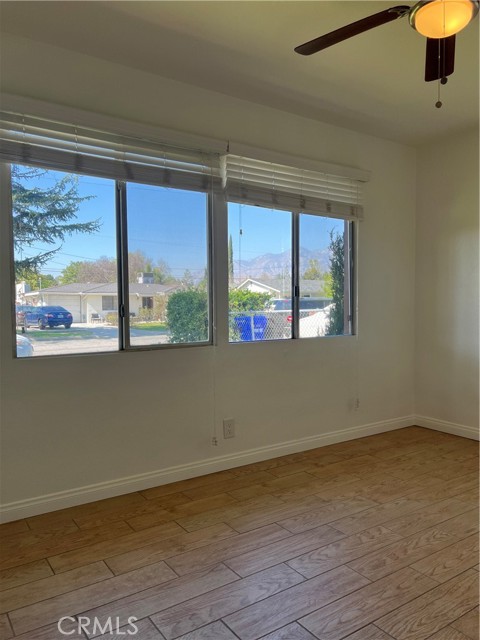 1326 Elmhurst Avenue, Duarte CA: https://media.crmls.org/medias/dbc5a941-8488-41ad-b4e9-ebcacad17c29.jpg