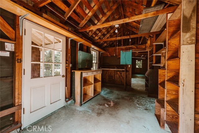 85 S San Rafael Avenue, Pasadena CA: https://media.crmls.org/medias/dbc6c264-6b8f-4ae5-bc7c-bf68f8d47921.jpg