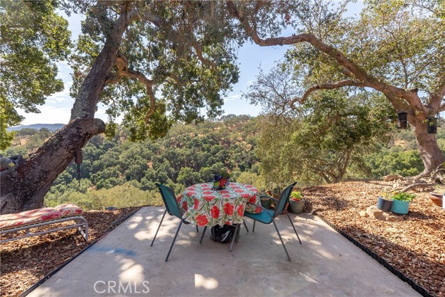 10755 Santa Ana Road, Atascadero CA: https://media.crmls.org/medias/dbc6dfd6-80fd-45dc-90bf-73e944b4a834.jpg