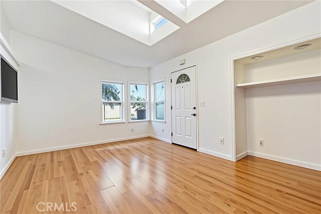 Detail Gallery Image 6 of 21 For 930 S. Santa Victoria, Hemet,  CA 92543 - 3 Beds | 2 Baths