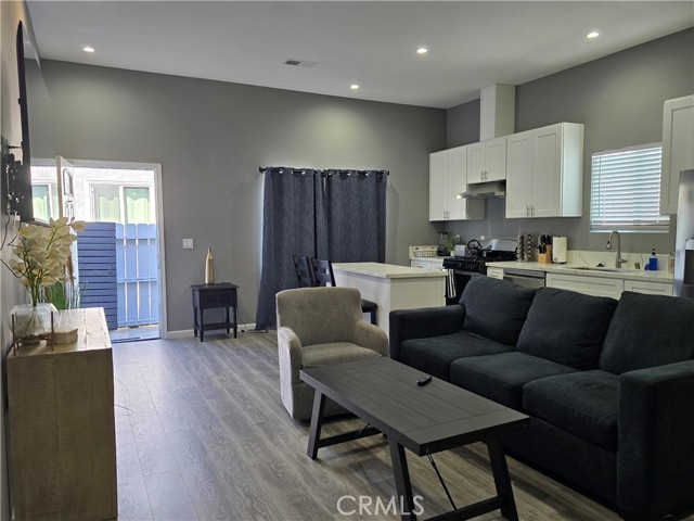 Detail Gallery Image 7 of 18 For 3173 K St, San Diego,  CA 92102 - 2 Beds | 1 Baths