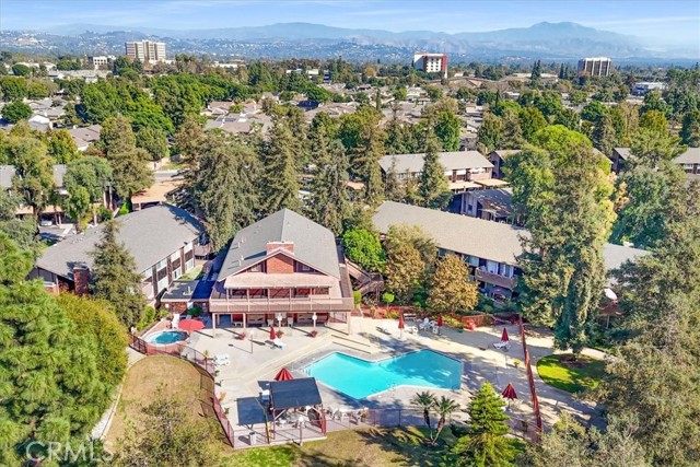 Detail Gallery Image 36 of 44 For 1044 Cabrillo Park #B,  Santa Ana,  CA 92701 - 2 Beds | 1 Baths