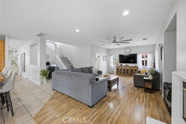 Detail Gallery Image 14 of 47 For 745 Sweet Clover, San Jacinto,  CA 92582 - 5 Beds | 3 Baths