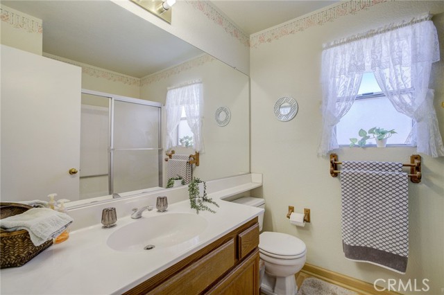 Detail Gallery Image 22 of 29 For 39726 Dover Dr, Palmdale,  CA 93551 - 3 Beds | 2/1 Baths
