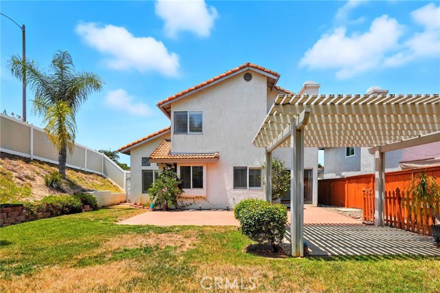 251 Royal Glen Drive, Fallbrook CA: https://media.crmls.org/medias/dbca2ad6-578f-4179-83a2-11ffa961cc2b.jpg