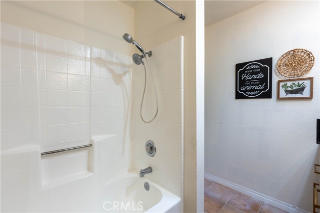 Detail Gallery Image 16 of 40 For 8165 Corona Ave, Hesperia,  CA 92345 - 3 Beds | 2 Baths