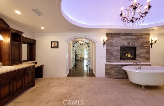 Detail Gallery Image 30 of 45 For 11947 Iredell St, Studio City,  CA 91604 - 7 Beds | 8 Baths