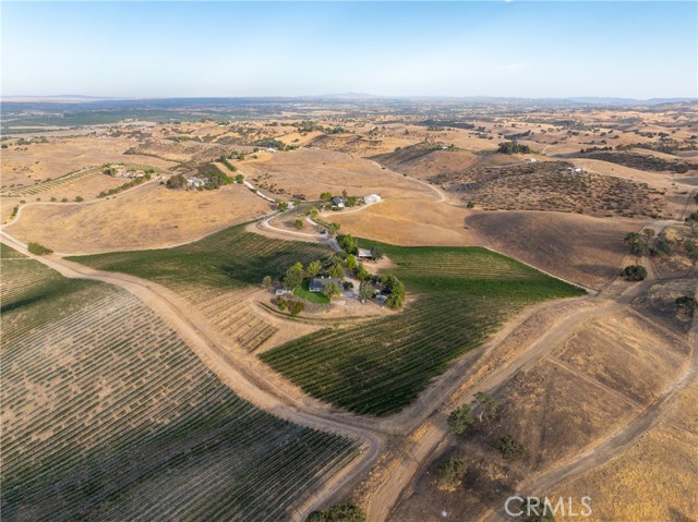 1825 Nygren Road, San Miguel CA: https://media.crmls.org/medias/dbcc3a12-7953-4298-ad87-14e2f8427768.jpg