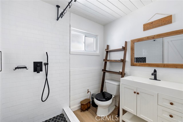 3834 Hillside Avenue, Norco CA: https://media.crmls.org/medias/dbcc8f4d-dec7-4afb-9b27-f424209f4230.jpg