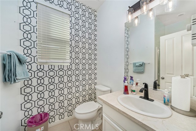 Detail Gallery Image 17 of 46 For 3681 Bilberry, San Bernardino,  CA 92407 - 4 Beds | 3 Baths