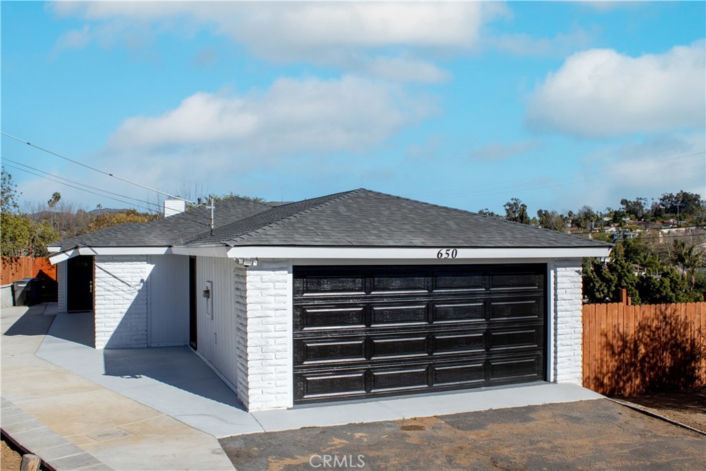 650 Crest Drive
