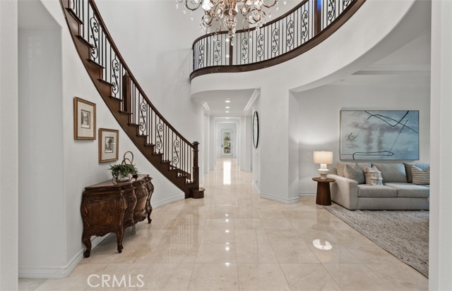 Detail Gallery Image 10 of 56 For 27371 via Priorato, San Juan Capistrano,  CA 92675 - 6 Beds | 5/1 Baths