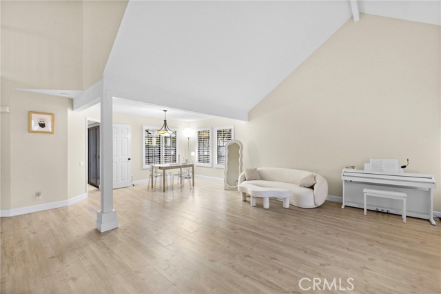 Detail Gallery Image 6 of 39 For 6 Fieldflower, Irvine,  CA 92614 - 3 Beds | 2/1 Baths