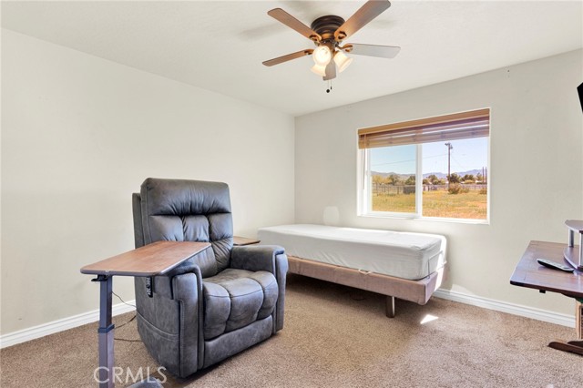 Detail Gallery Image 33 of 52 For 23661 Laurel, Apple Valley,  CA 92308 - 4 Beds | 3 Baths