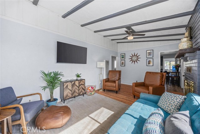 4201 Irvon Trail, Frazier Park CA: https://media.crmls.org/medias/dbce4121-5b07-4233-9c14-769e84dde26d.jpg
