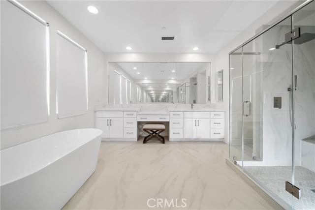 Detail Gallery Image 34 of 43 For 26743 Mont Calabasas Dr, Calabasas,  CA 91302 - 5 Beds | 6 Baths