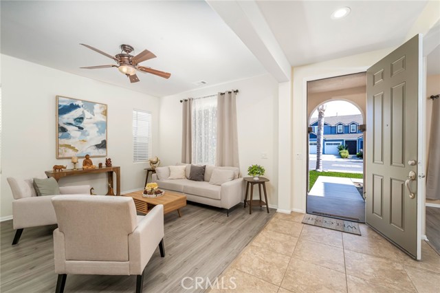 Detail Gallery Image 6 of 43 For 476 Peregrine Ln, San Jacinto,  CA 92582 - 5 Beds | 4 Baths