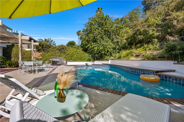 23928 Sunset Crossing Road, Diamond Bar CA: https://media.crmls.org/medias/dbd101b3-9024-41ce-abda-8b0f6b12679e.jpg